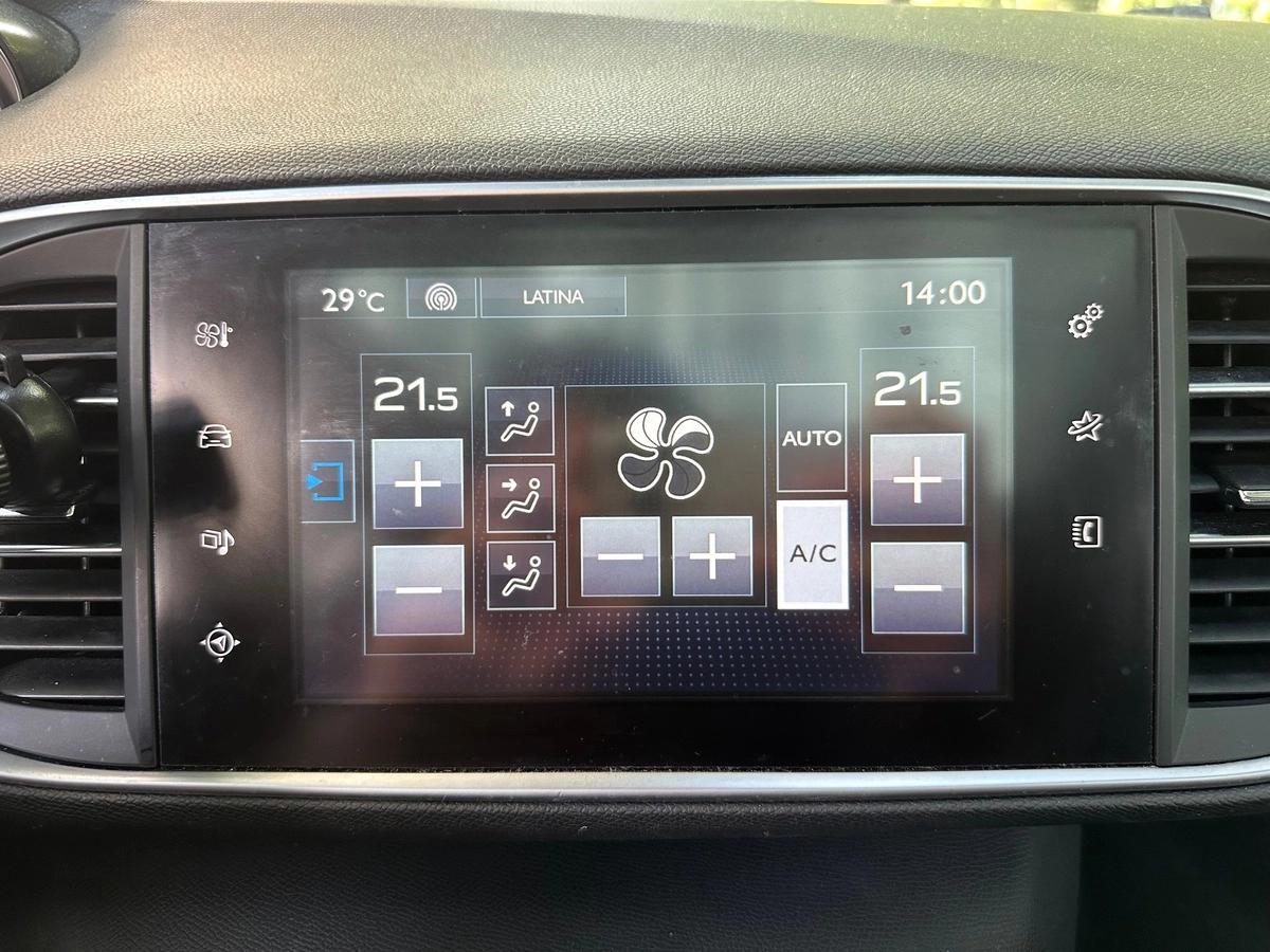 Peugeot 308 GENERATION-II 1.2 PURETECH 110 ALLURE START-STOP