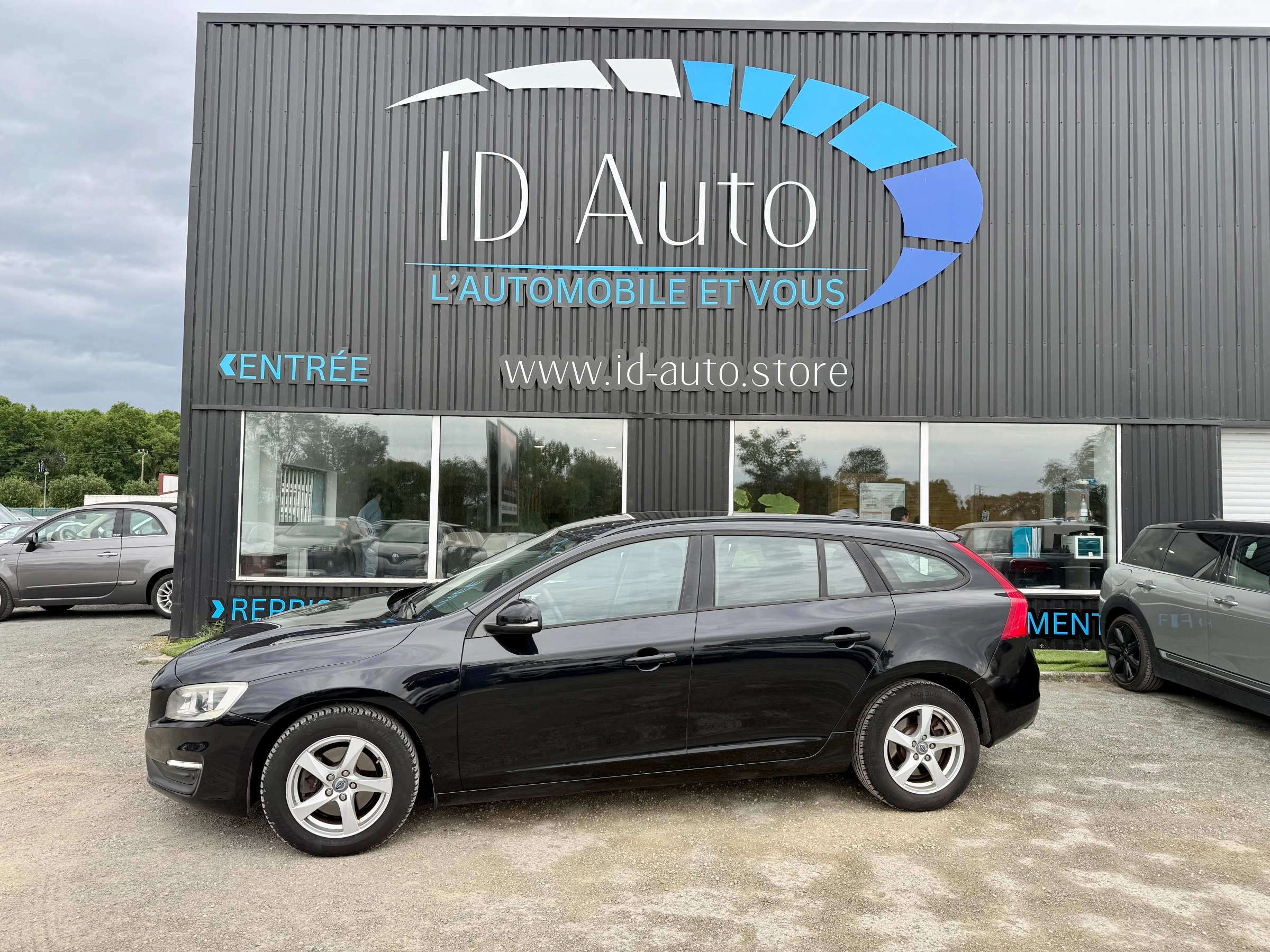 Voiture d'occasion Volvo V60 en Vendée chez IDE AUTO