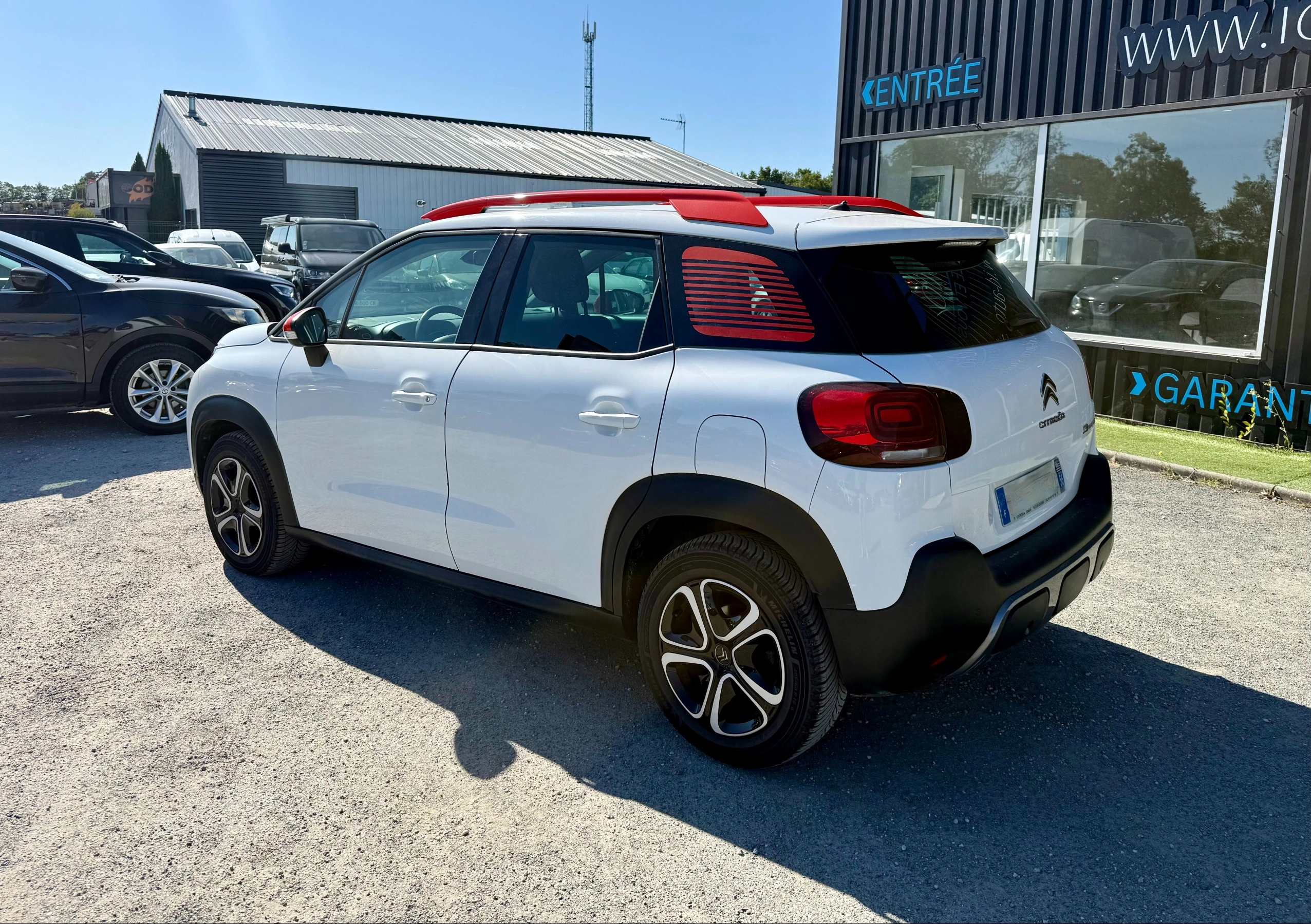 Citroen C3 Aircross 1.2 110 CH SHINE BVA GARANTIE 12 MOIS 1.2 PURETECH 110 SHINE EAT BVA START-STOP — photo 3