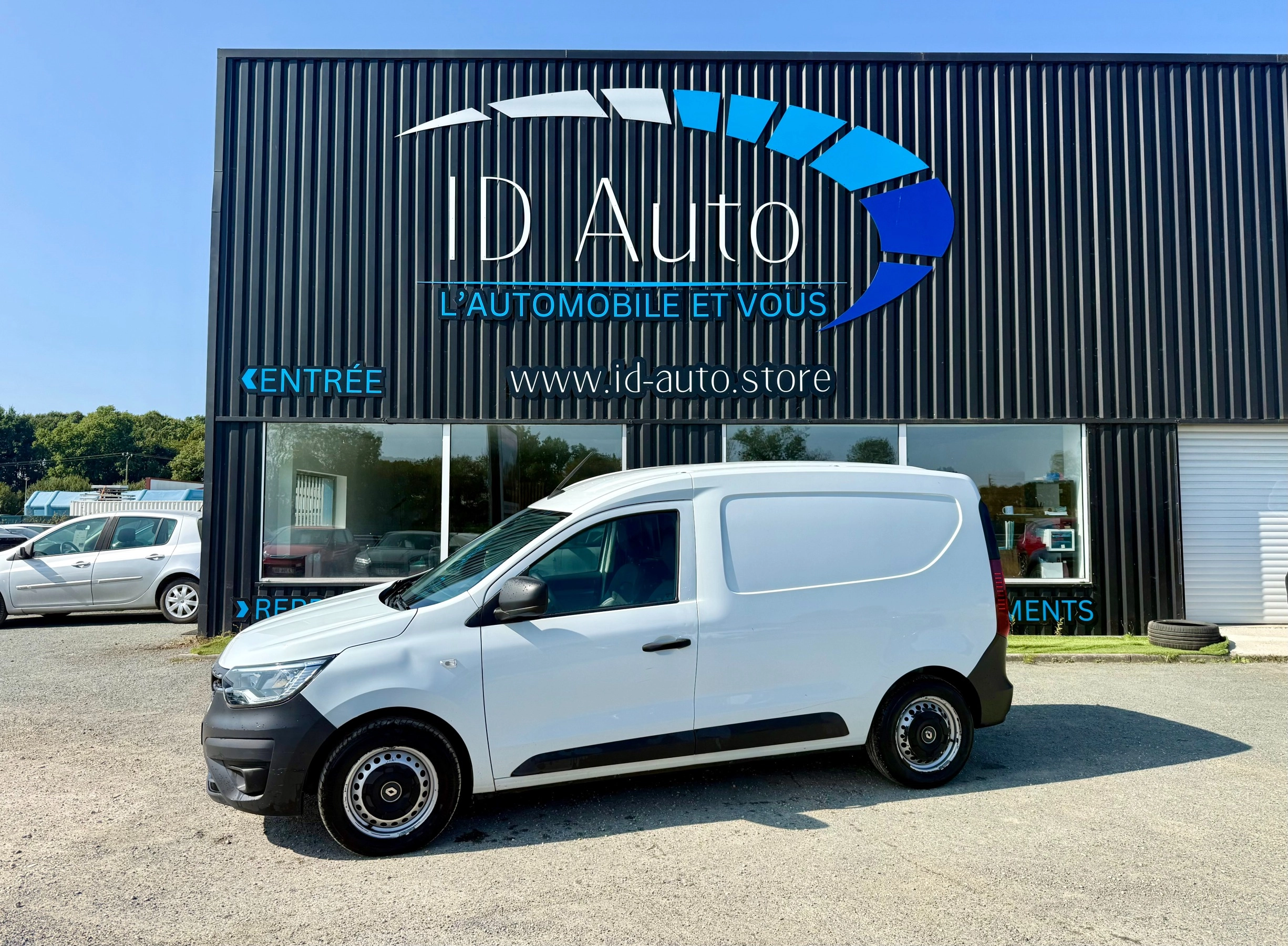 Renault Express 1.5 BLUEDCI 95 CONFORT -  10 825 € HT - GARANTIE 12 MOIS FOURGON 1.5 BLUEDCI 95 CONFORT