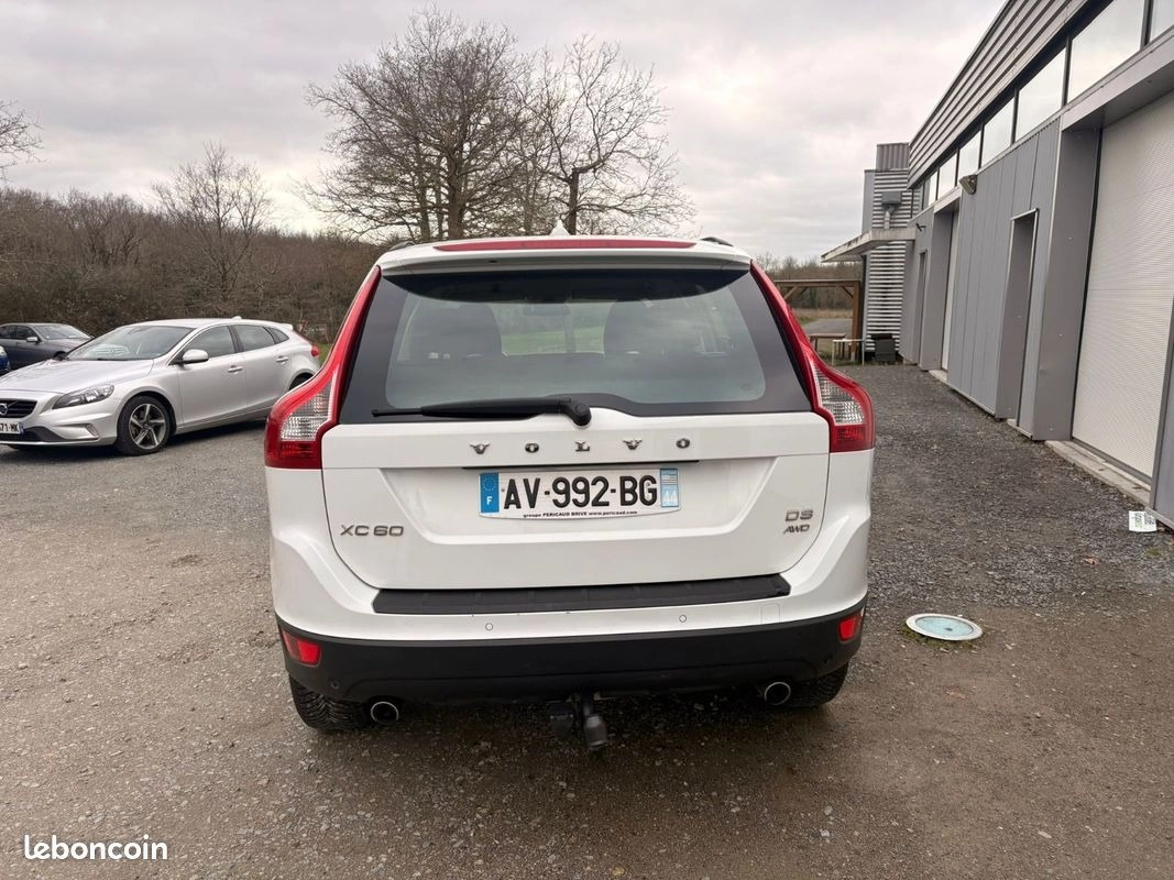 Volvo Xc60 2.4 D 165 KINETIC AWD GARANTIE 12 MOIS — photo 3