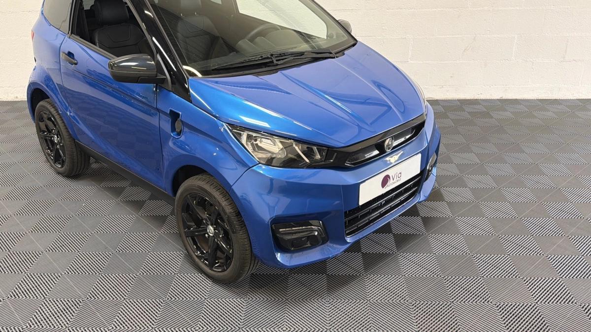 AIXAM E-City