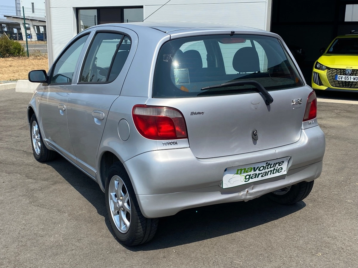 Toyota Yaris 1.0 VVTI 65 Garanti 12Mois — photo 3