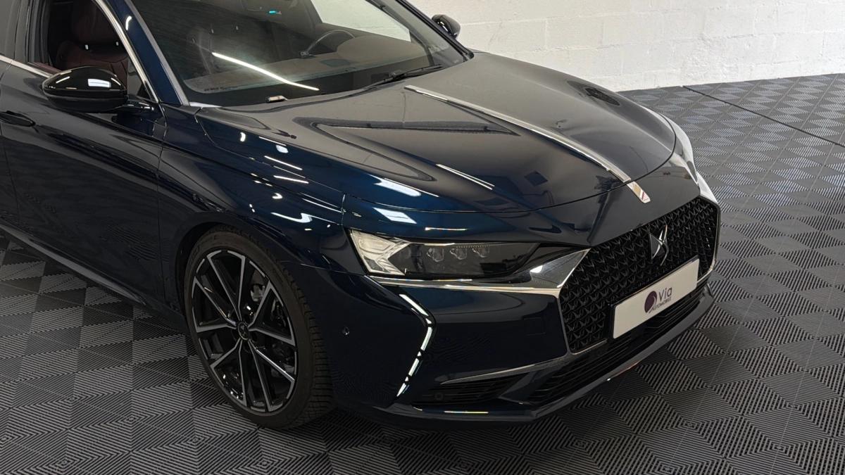 Ds Automobiles DS9