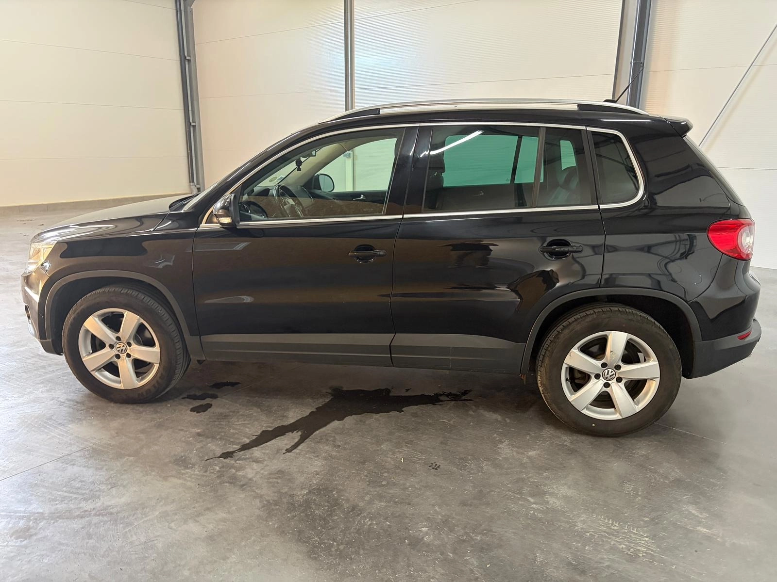 Volkswagen Tiguan 2.0 TDI 140 BLUEMOTION SPORT LINE - Garantie 12 mois — photo 2