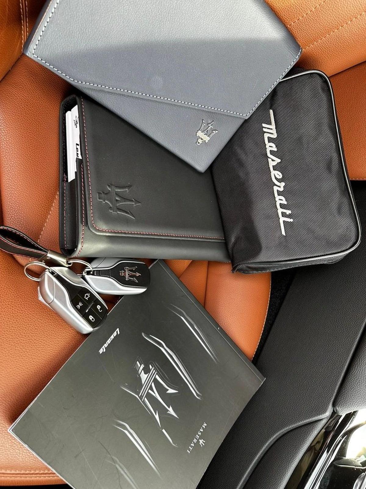 Maserati Levante 2.0 L4 330 HYBRID MHEV GT Q4 BVA