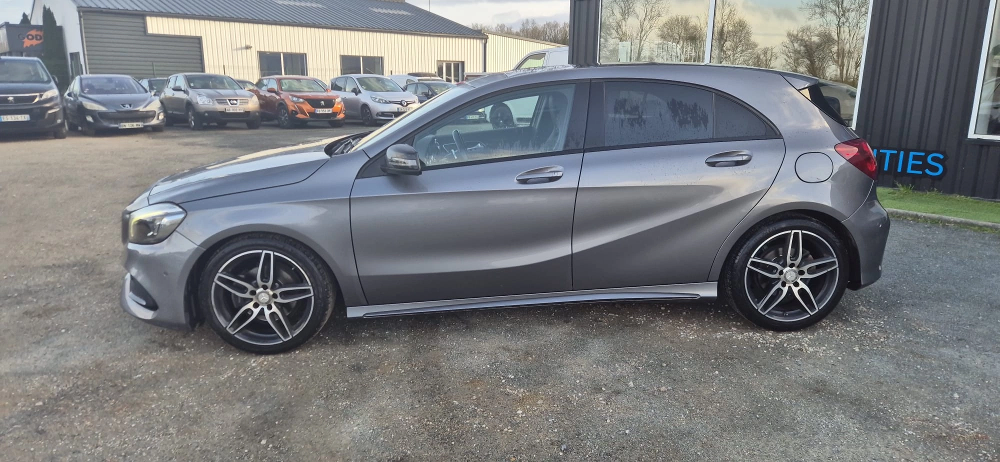 Mercedes Classe A 1.6 200 155 BLUEEFFICIENCY FASCINATION BVA — photo 2