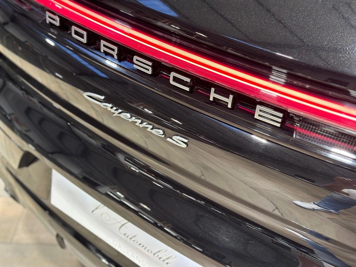 Porsche Cayenne 3.0 E-HYBRID 519H 355 PHEV 25.9KWH S BVA