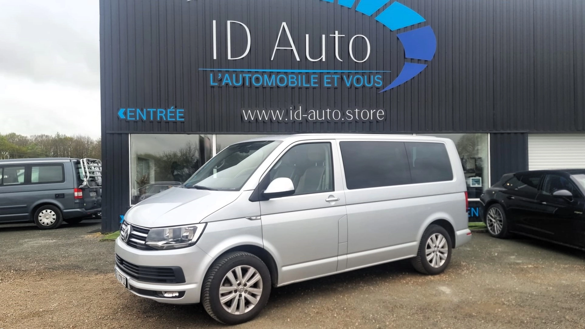Volkswagen Multivan T6 2.0 TDI - Distribution faite / Garantie 12 mois MINIBUS T6 2.0 TDI 205 COURT BLUEMOTION CARAT