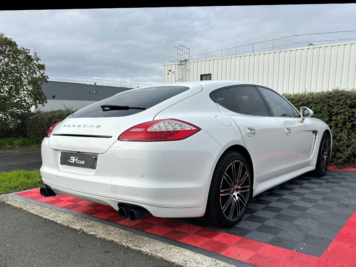 Porsche Panamera - photo 4
