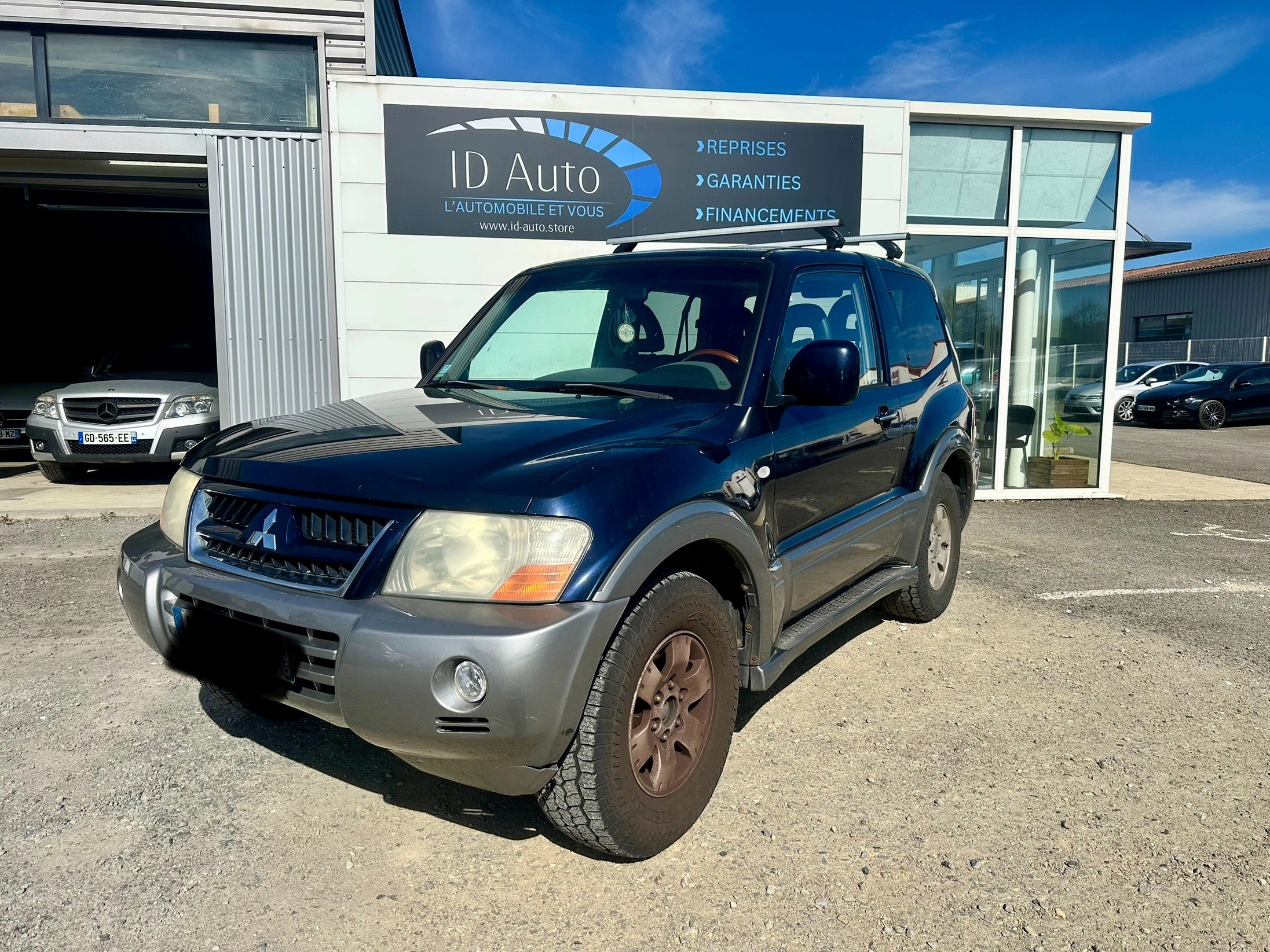 Voiture d'occasion Mitsubishi Pajero en Vendée chez IDE AUTO