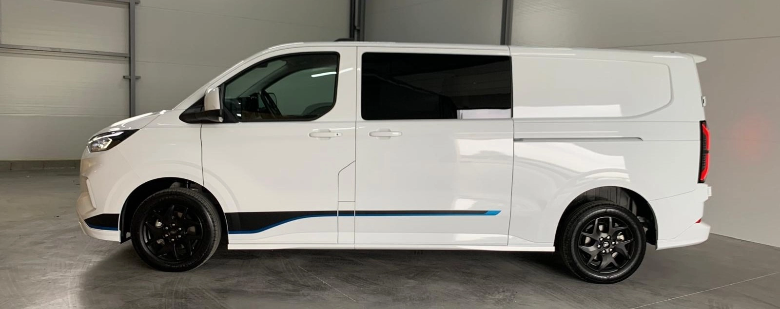 Ford Transit Custom 2.0 TDCI 170 L2 H1 SPORT- Garantie 12 mois — photo 2