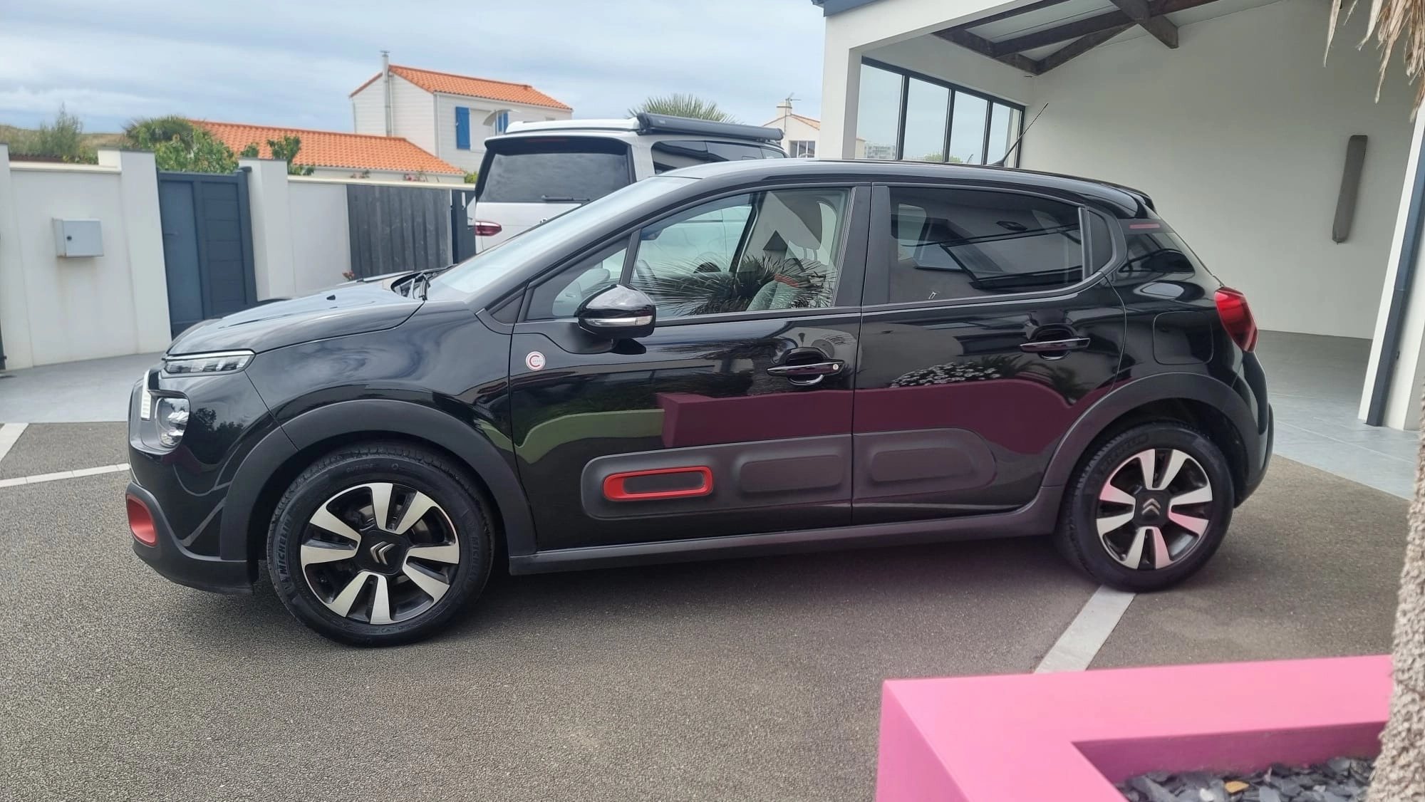 Citroen C3 GENERATION-III 1.5 BLUEHDI 100 C-SERIES START-STOP — photo 2