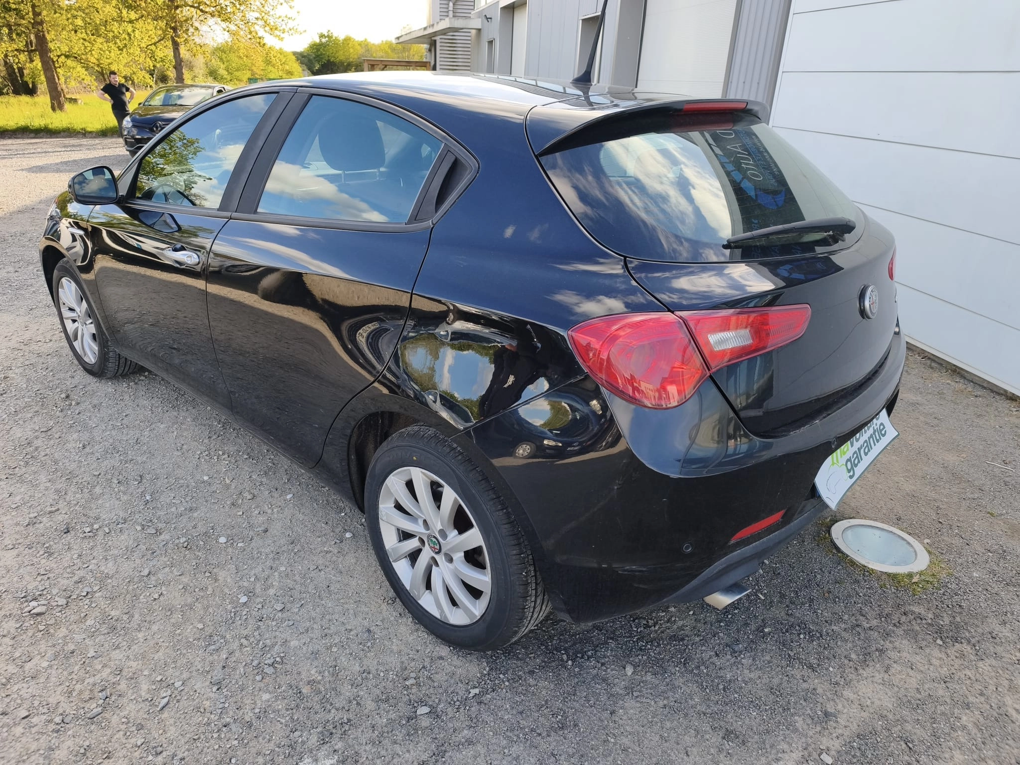 Alfa Romeo Giulietta 1.6 JTDM 120 START-STOP — photo 3