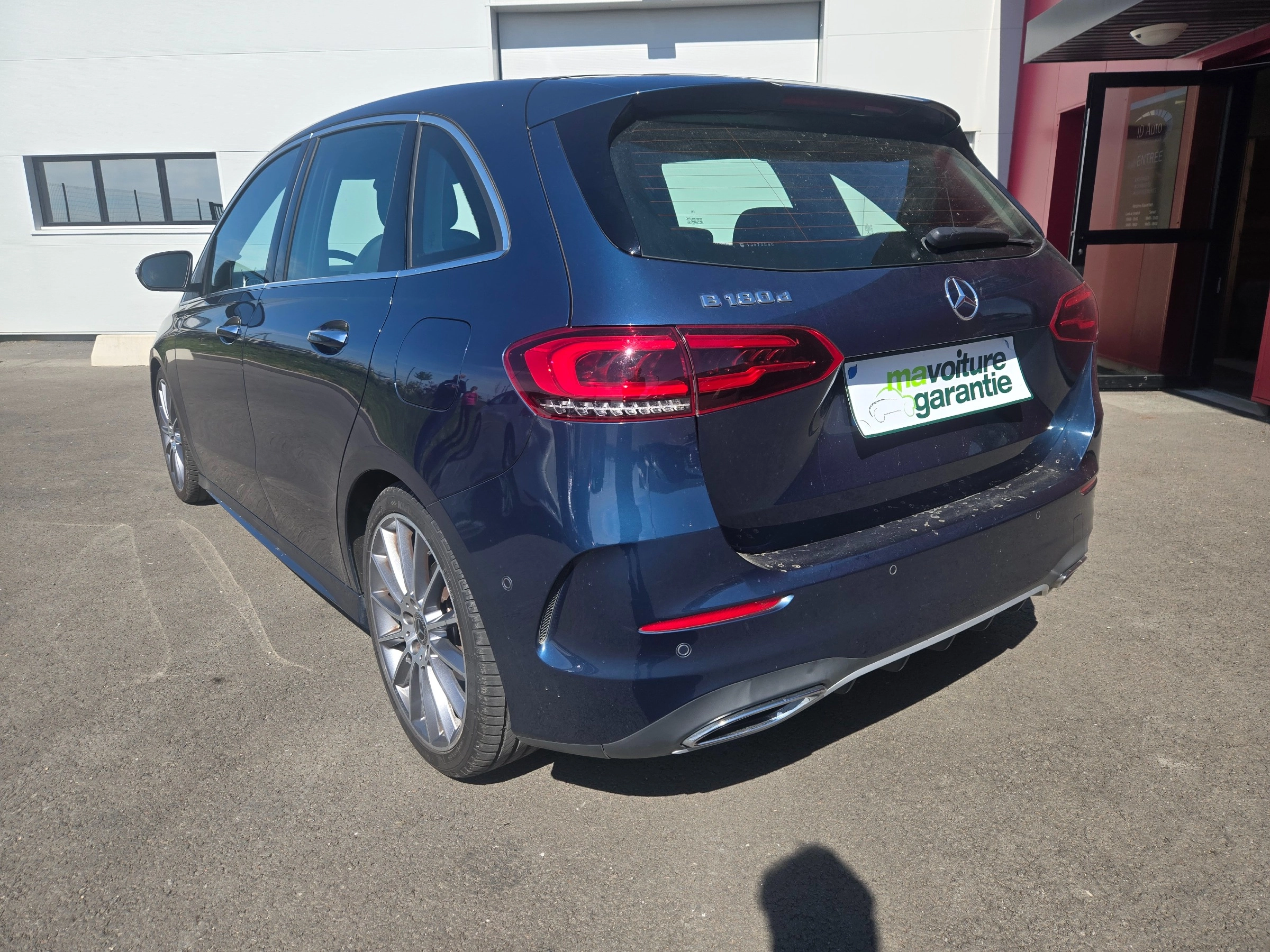 Mercedes Classe B 1.5 180 D 115 AMG Line Pack Premium Plus 7G-DCT BVA, Garantie 1 an 1.5 180 D 115 BUSINESS LINE 7G-DCT BVA — photo 3