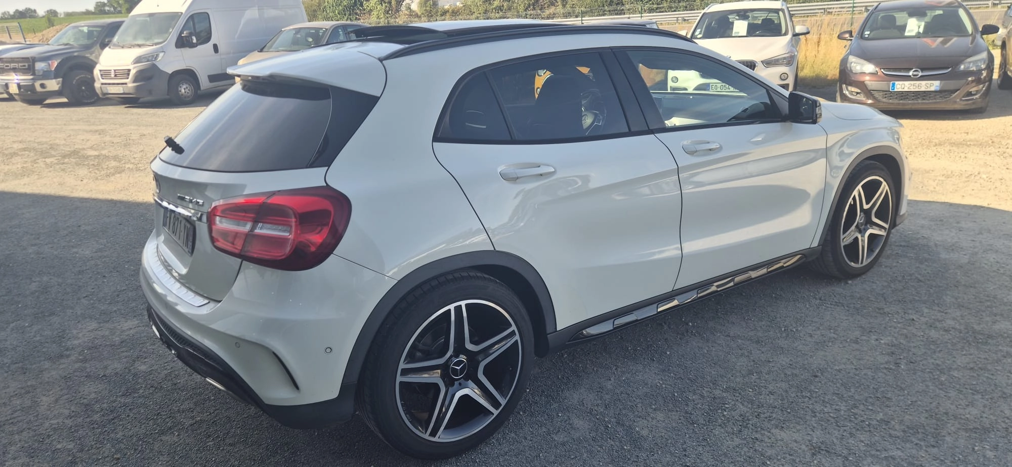 Mercedes Classe Gla 1.6 200 155 AMG LINE Garantie 12 mois — photo 4