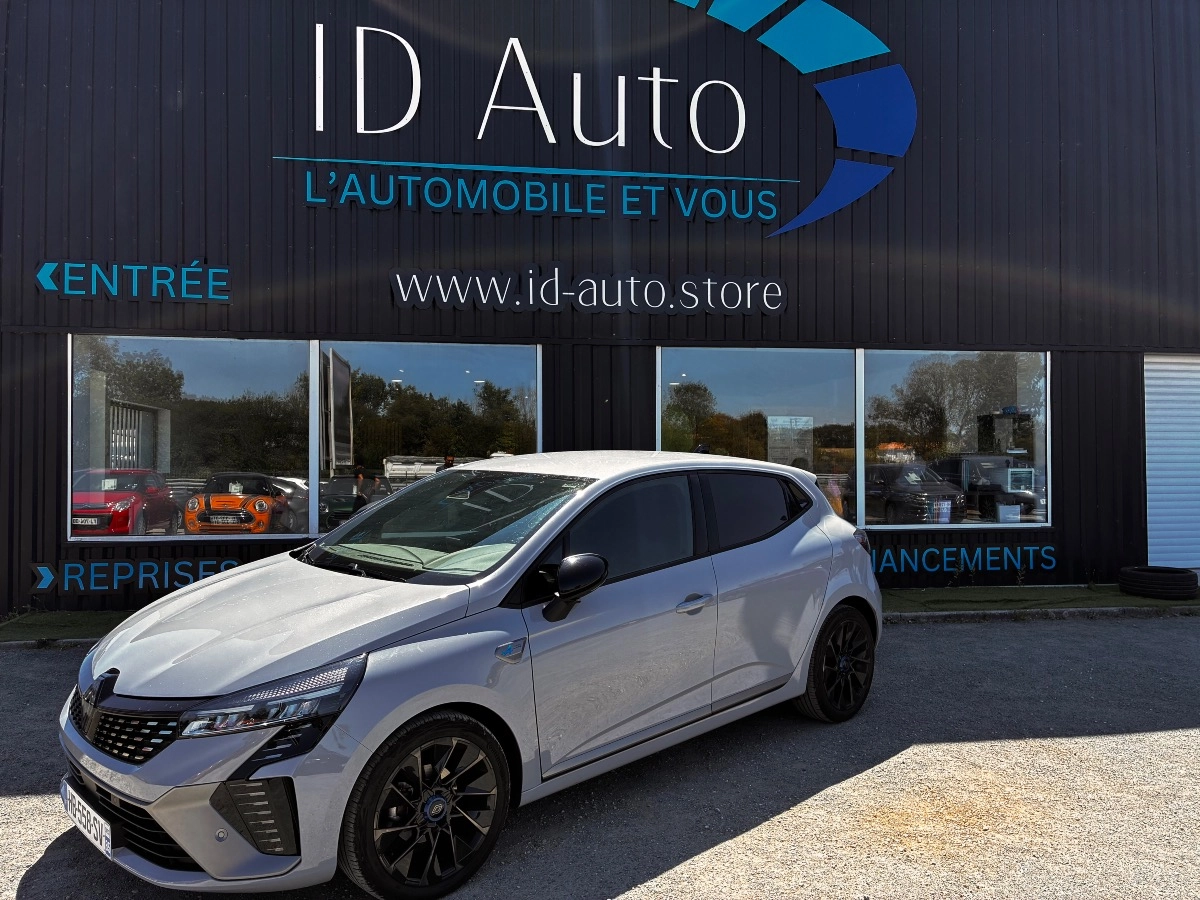 Renault Clio 1.0 TCE 90 ESPRIT ALPINE - Garantie 12 mois 1.0 TCE 90 EVOLUTION