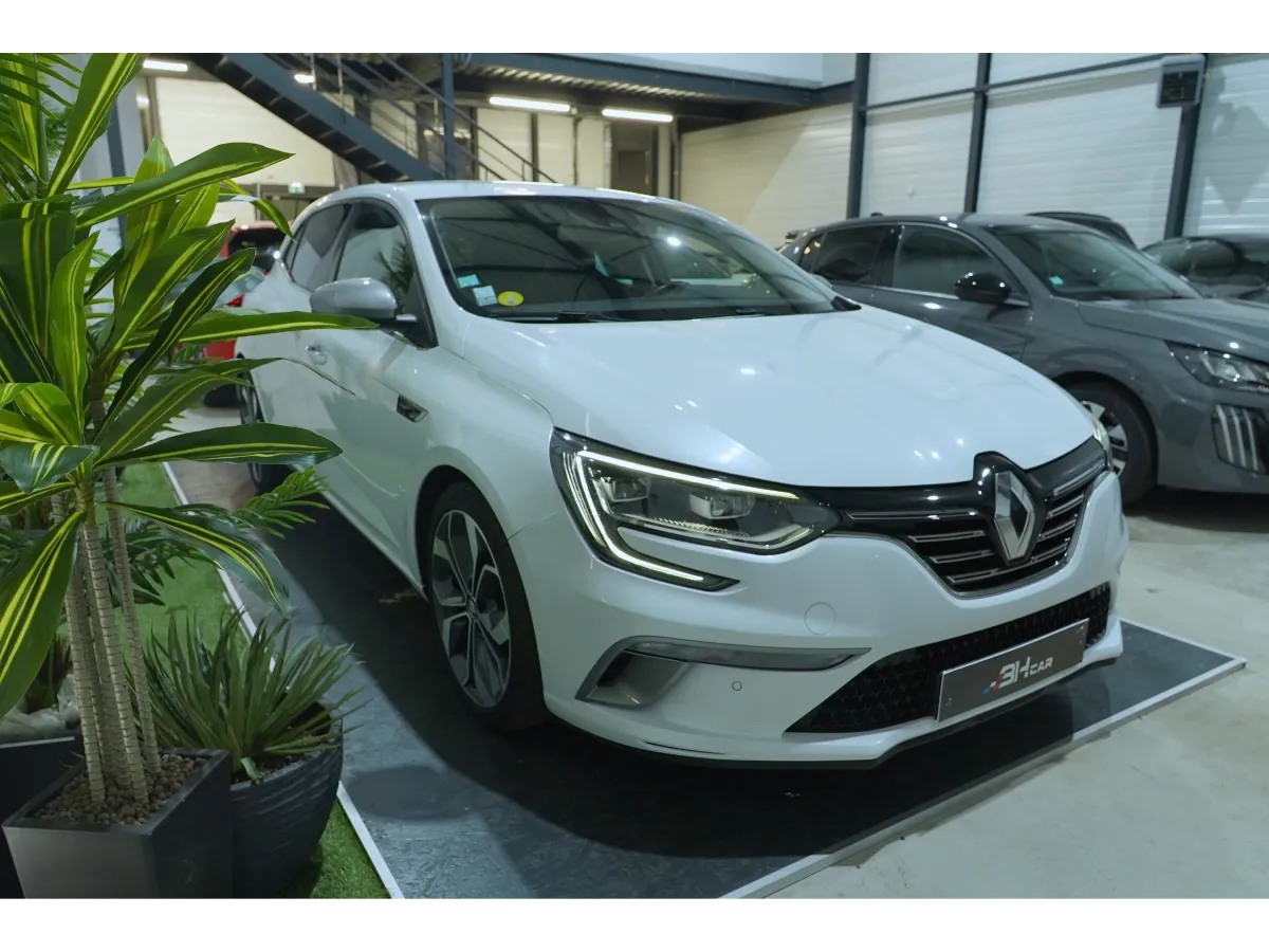 Renault Megane - photo 2