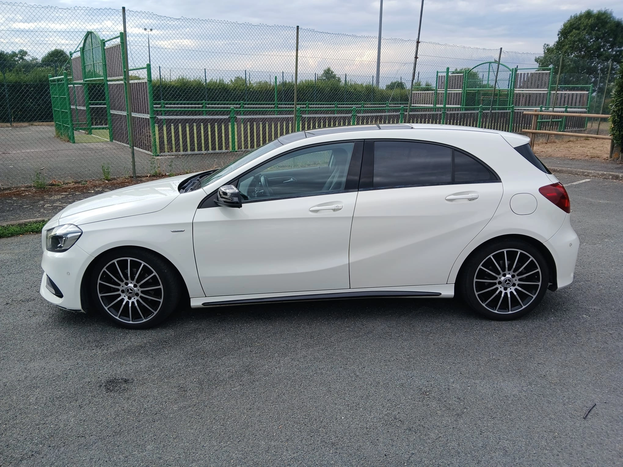 Mercedes Classe A 1.5 180 CDI 110 AMG LINE 7G-DCT BVA — photo 2