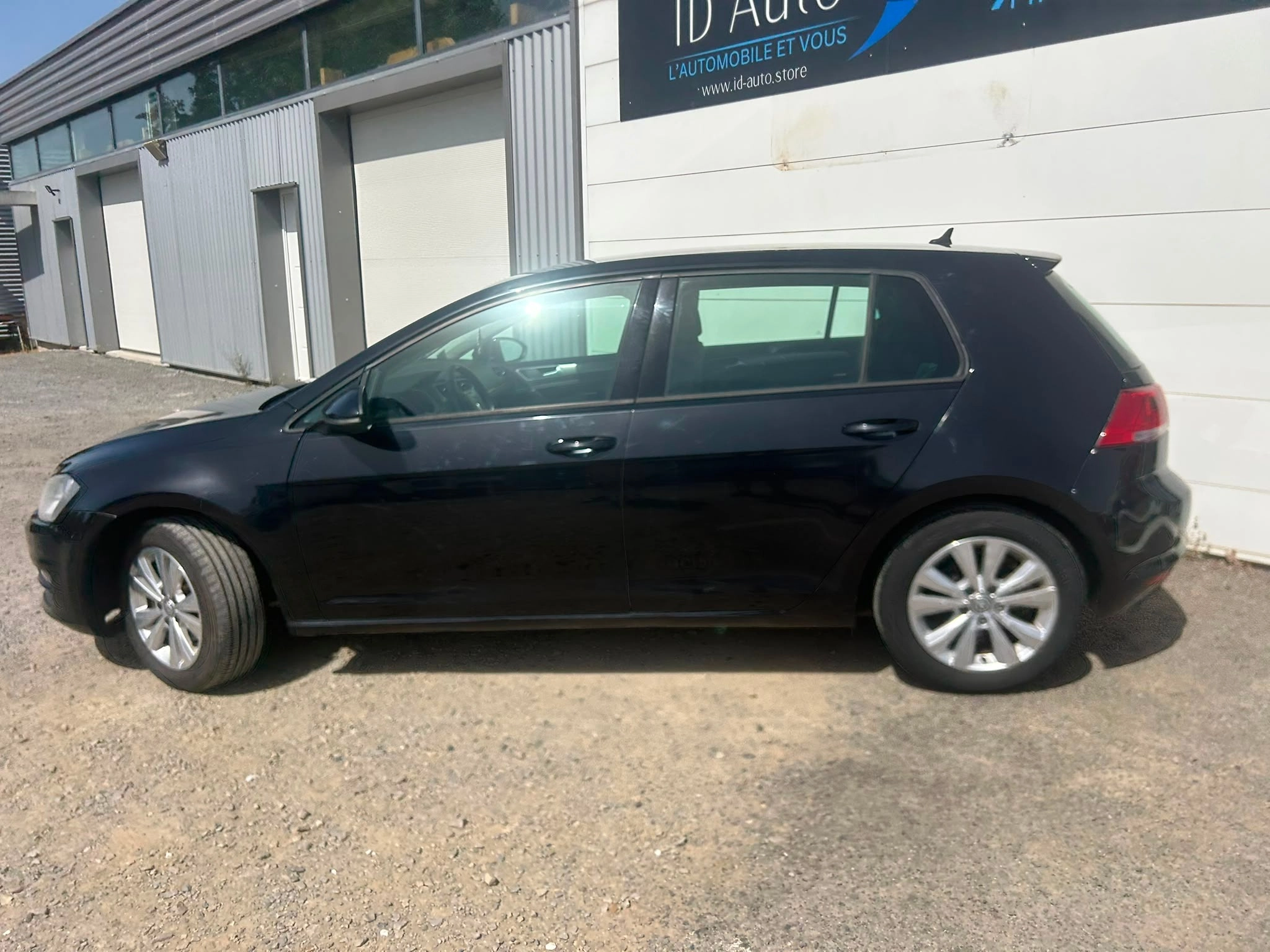 Volkswagen Golf 1.6 TDI 105 CONFORT LINE — photo 3