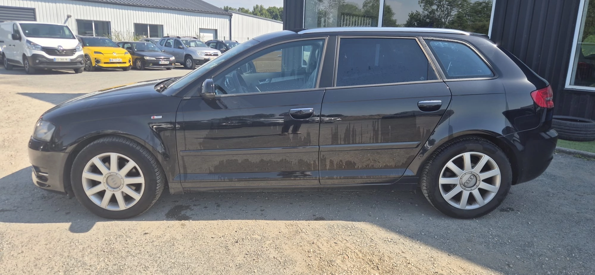 Audi A3 SPORTBACK 2.0 TDI 140 S-LINE Garantie 12 mois — photo 3