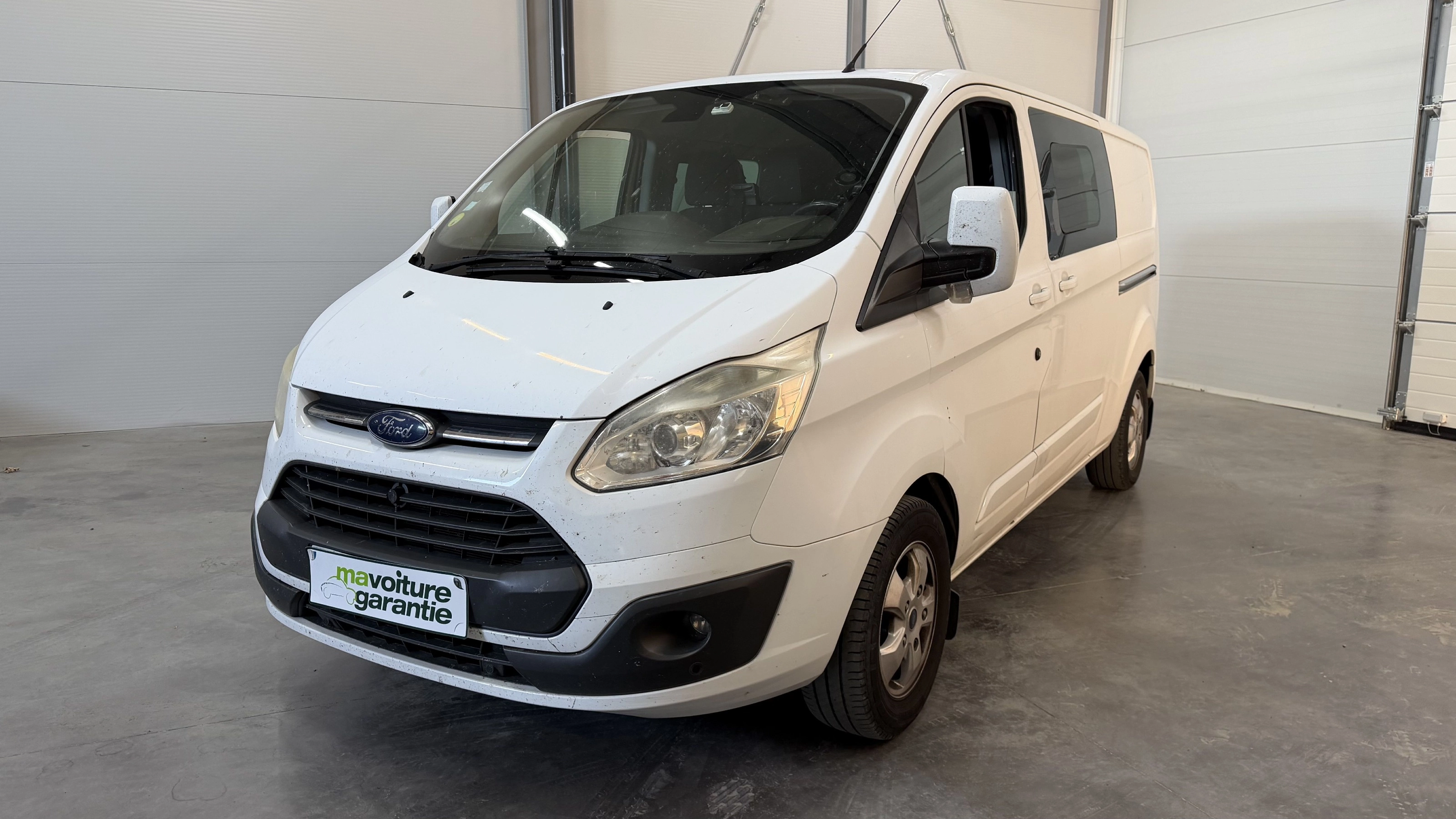 Ford Transit Custom Vu 6 places L2H1 Cabine appronfondie LIMITED / Garantie 12 mois FOURGON 290 2.2 TDCI 125 L2H1 PL-TN LONG