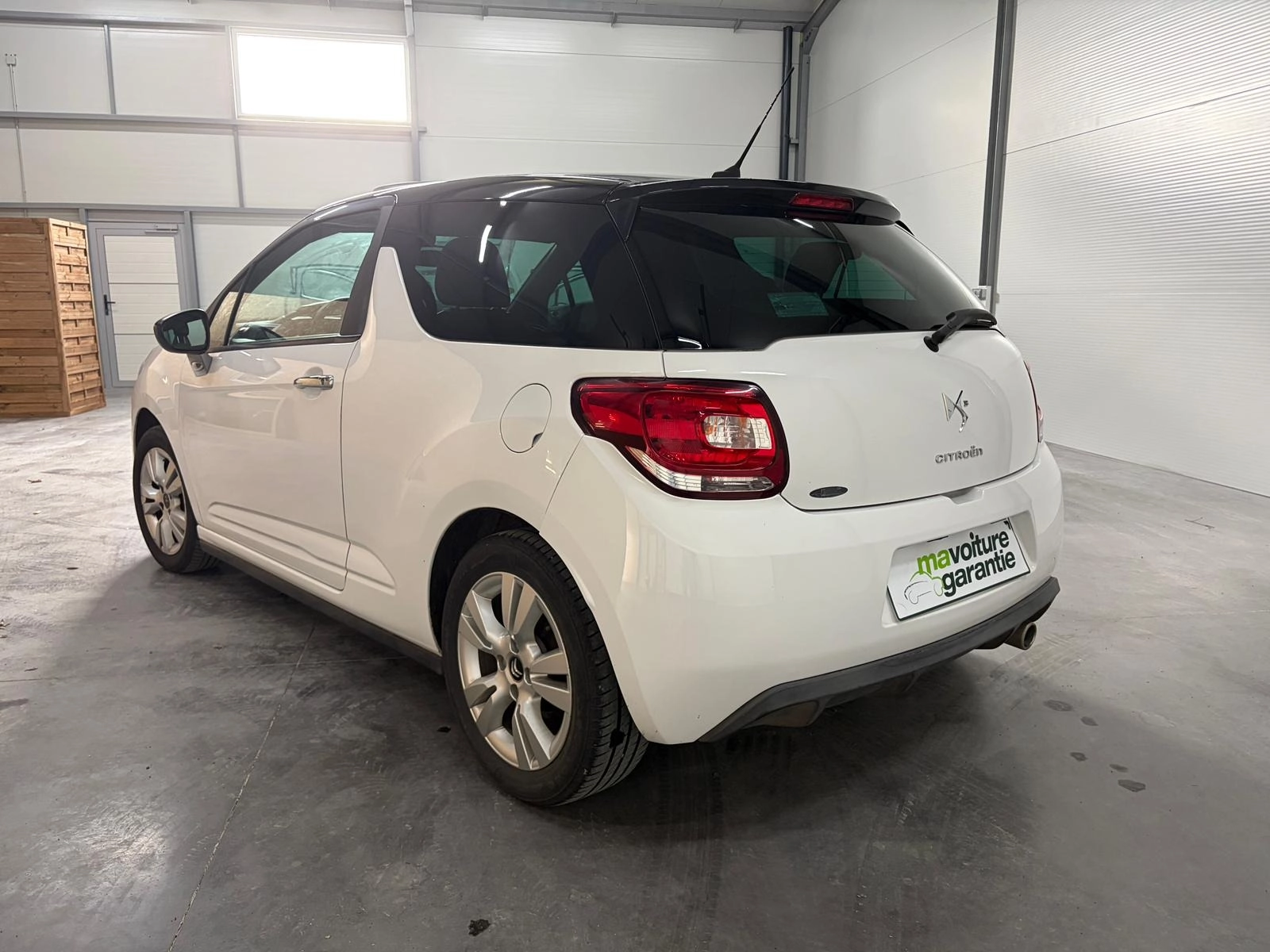Ds Automobiles Ds 3 1.6 HDI 90 AIRDREAM SOCHIC - Garantie 12 mois — photo 3