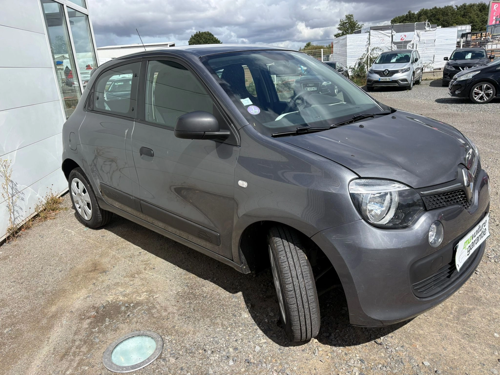 Renault Twingo 1.0 SCE 70 ZEN — photo 3