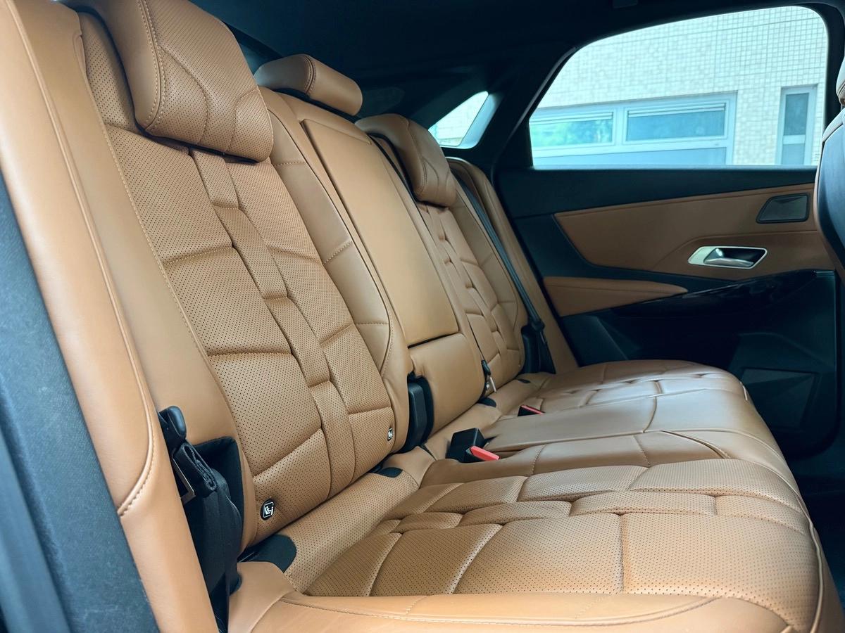 Ds Automobiles Ds 7 Crossback 