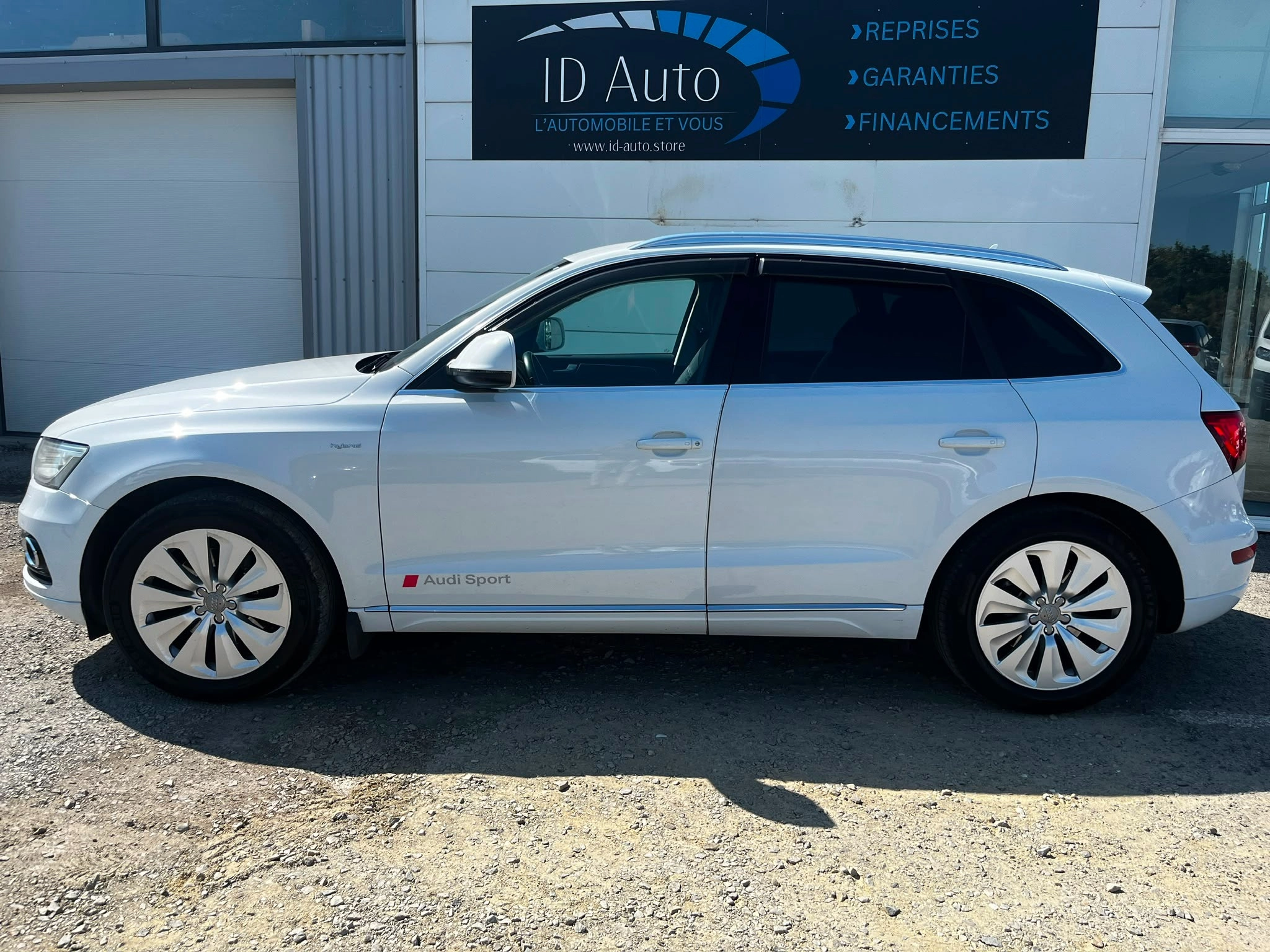 Audi Q5 2.0 TFSI 245H 210  HYBRID S-LINE QUATTRO TIPTRONIC BVA 2.0 TFSI 245H 210 FULL-HYBRID HYBRID S-LINE QUATTRO TIPTRONIC BVA — photo 2