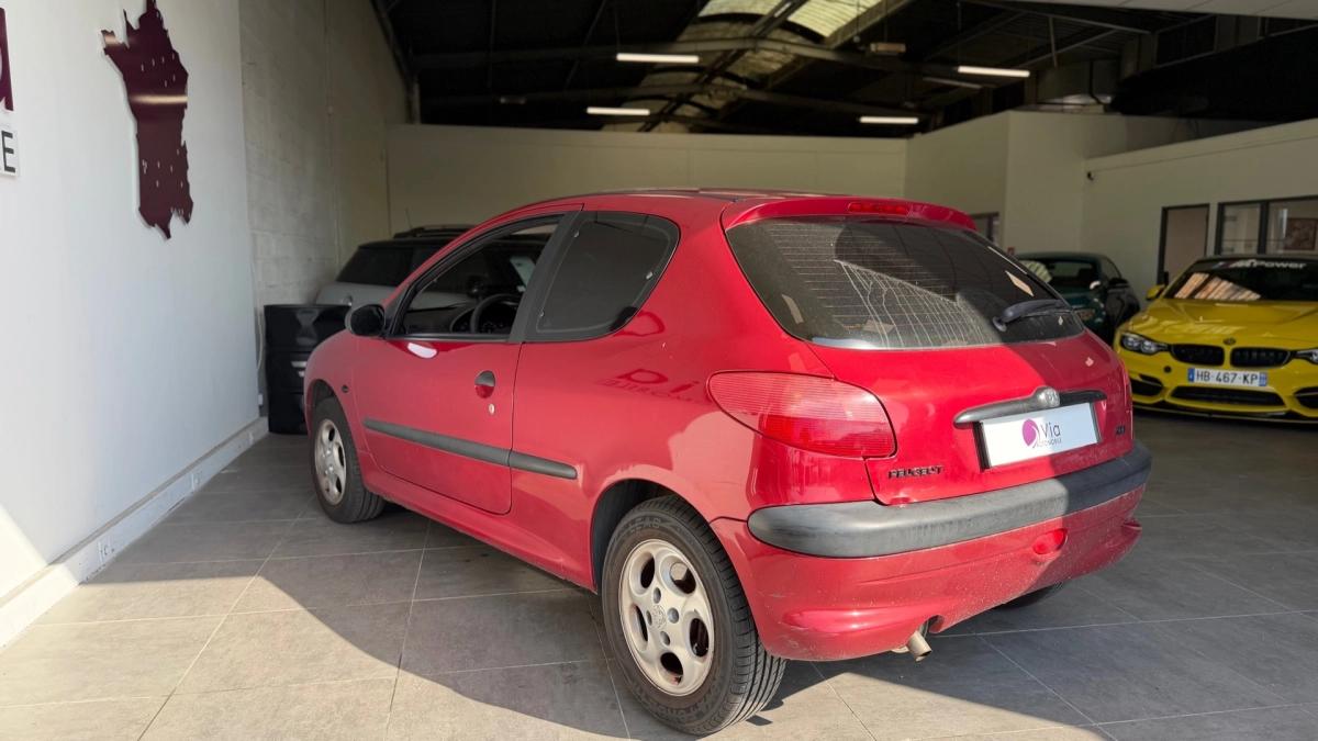 Peugeot 206