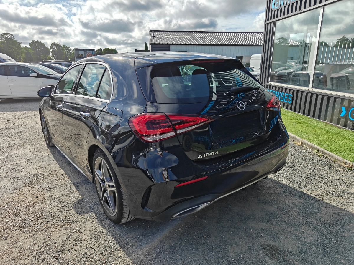 Mercedes Classe A 2.0 180 D 115 AMG LINE 8G-DCT BVA - GARANTIE 12 MOIS — photo 3