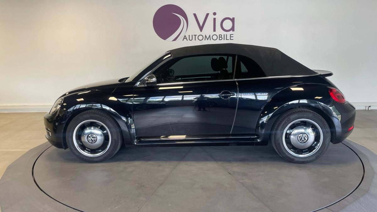 Volkswagen BEETLE