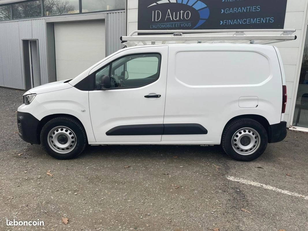 Peugeot Partner Vu FOURGON 1.5 BLUEHDI 100 950KG L1 M START-STOP GARANTIE 12 MOIS — photo 2