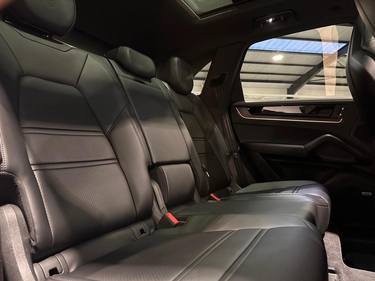 Porsche Cayenne 3.0 E-HYBRID 519H 355 PHEV 25.9KWH S BVA