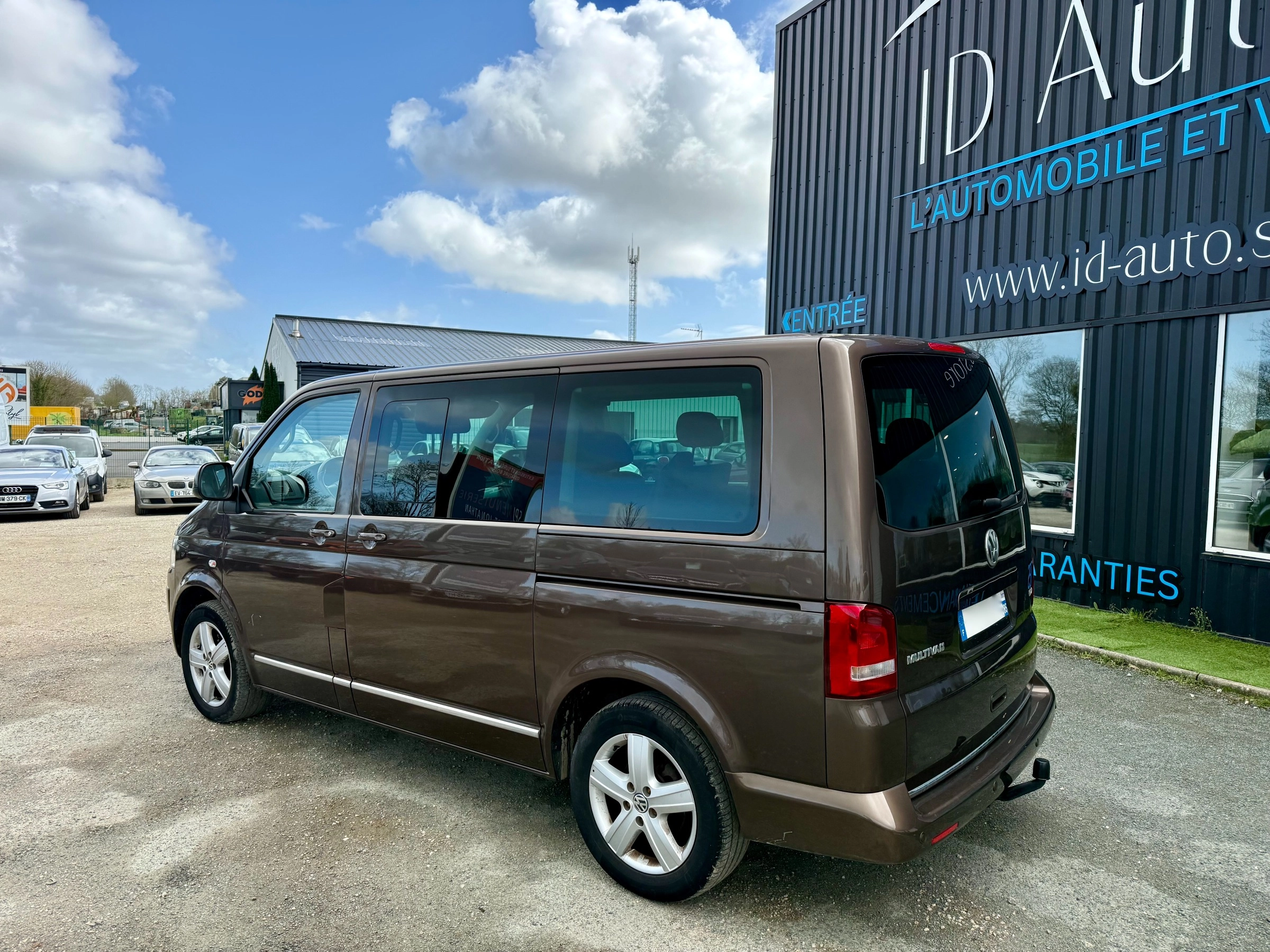 Volkswagen Multivan T5 2.0 TDI 180 CH Carat Garantie 12 Mois MINIBUS T5 2.0 TDI 180 BLUEMOTION HIGH LINE — photo 3