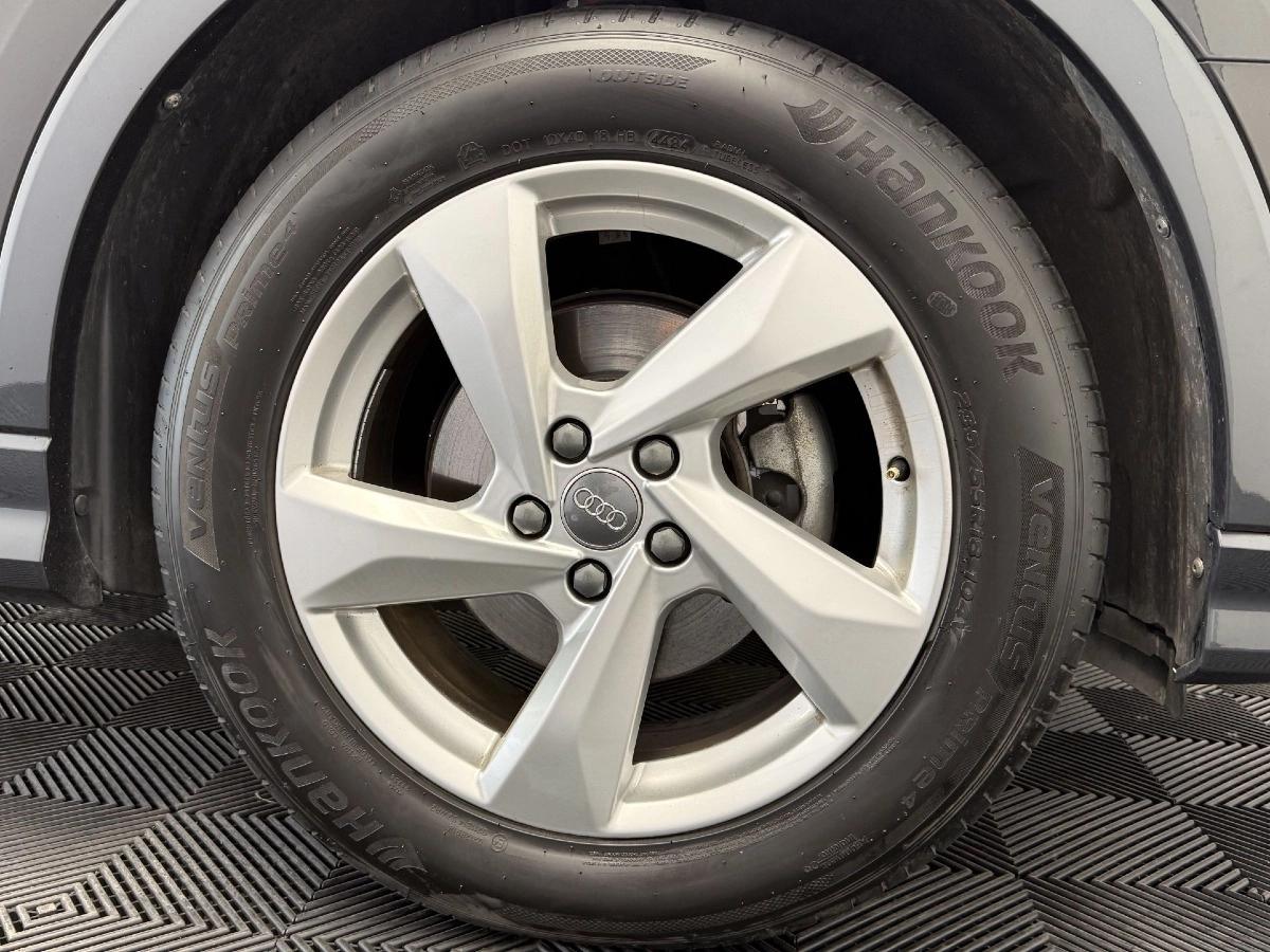 Audi Q3 2.0 35 TDI 150 DESIGN LUXE S-TRONIC BVA