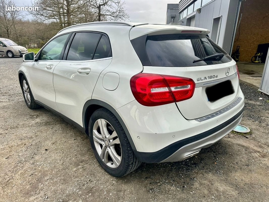 Mercedes Classe Gla 1.5 180 CDI 110 SENSATION 7G-DCT BVA — photo 3