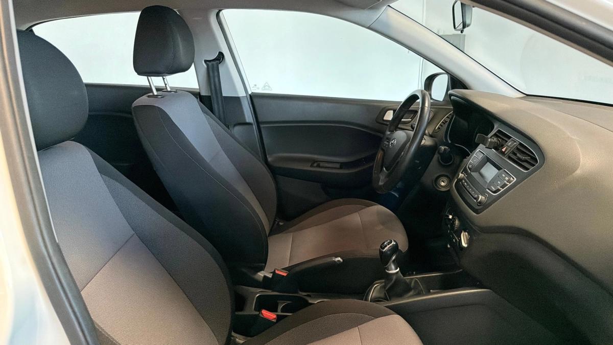 Hyundai I20