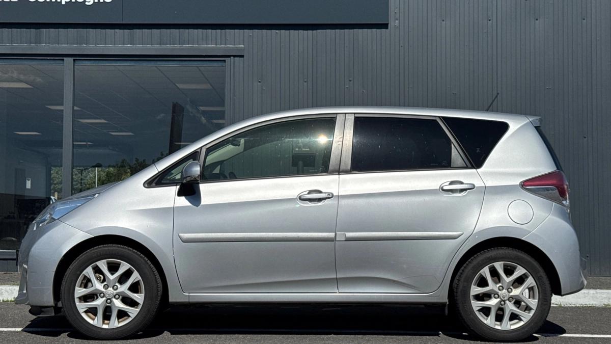 Toyota Verso-s