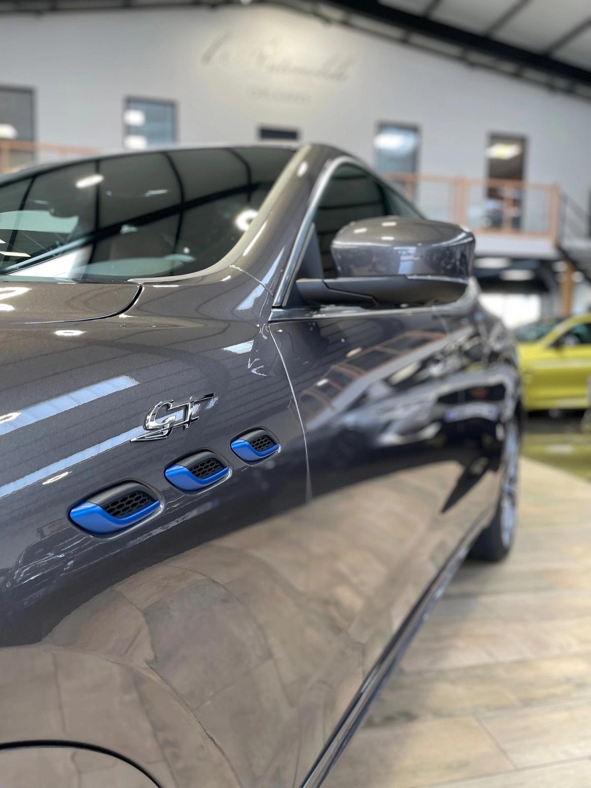 Maserati Levante 2.0 L4 330 HYBRID MHEV GT Q4 BVA