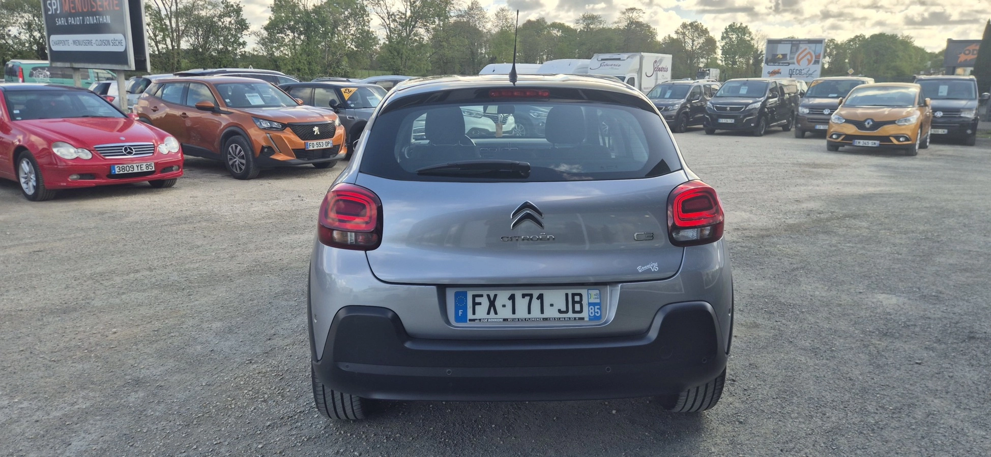 Citroen C3 GENERATION-III 1.5 BLUEHDI 100 SHINE PACK START-STOP — photo 4