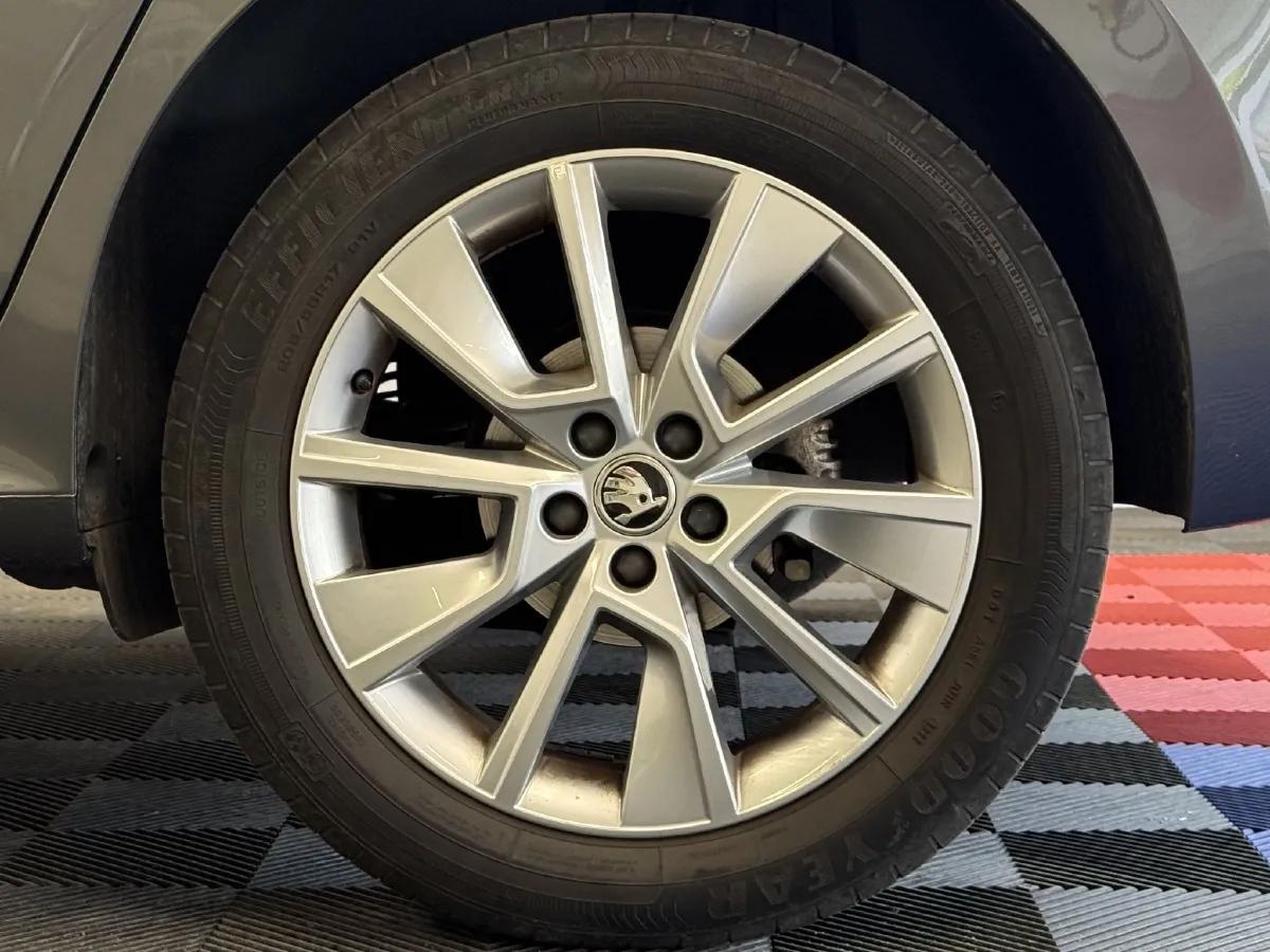 Skoda Kamiq 1.0 TSI 110 EVO STYLE DSG BVA