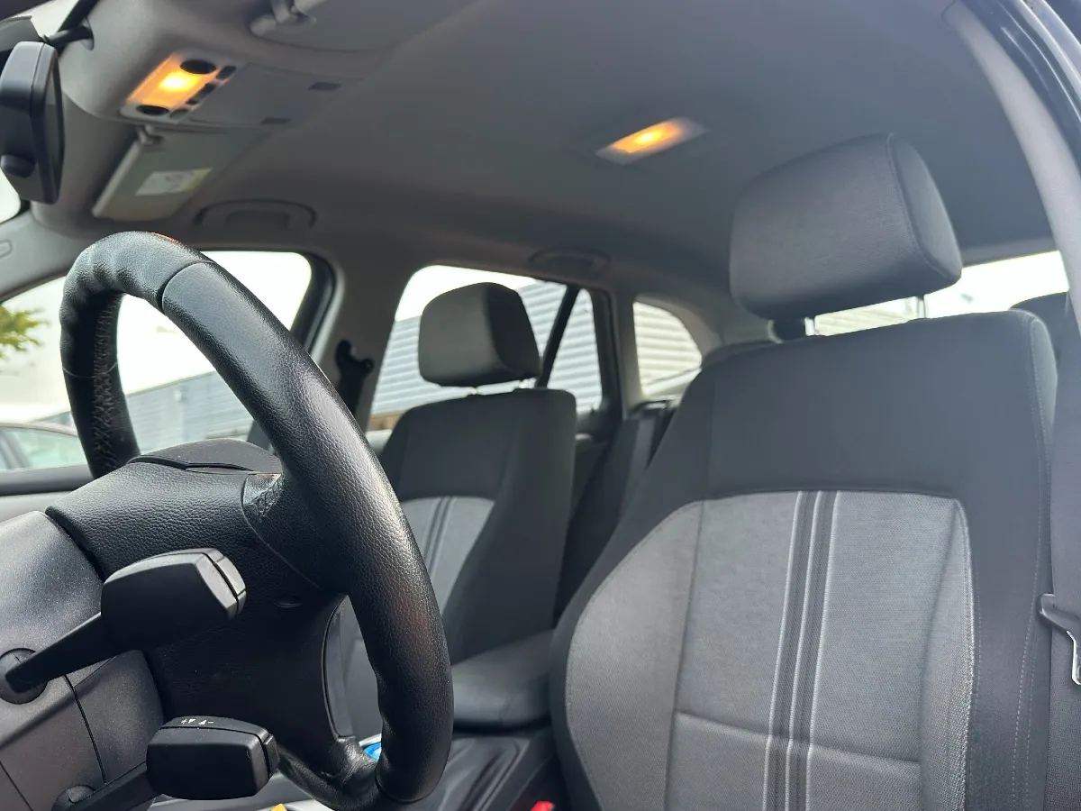 Bmw X1 - photo 12