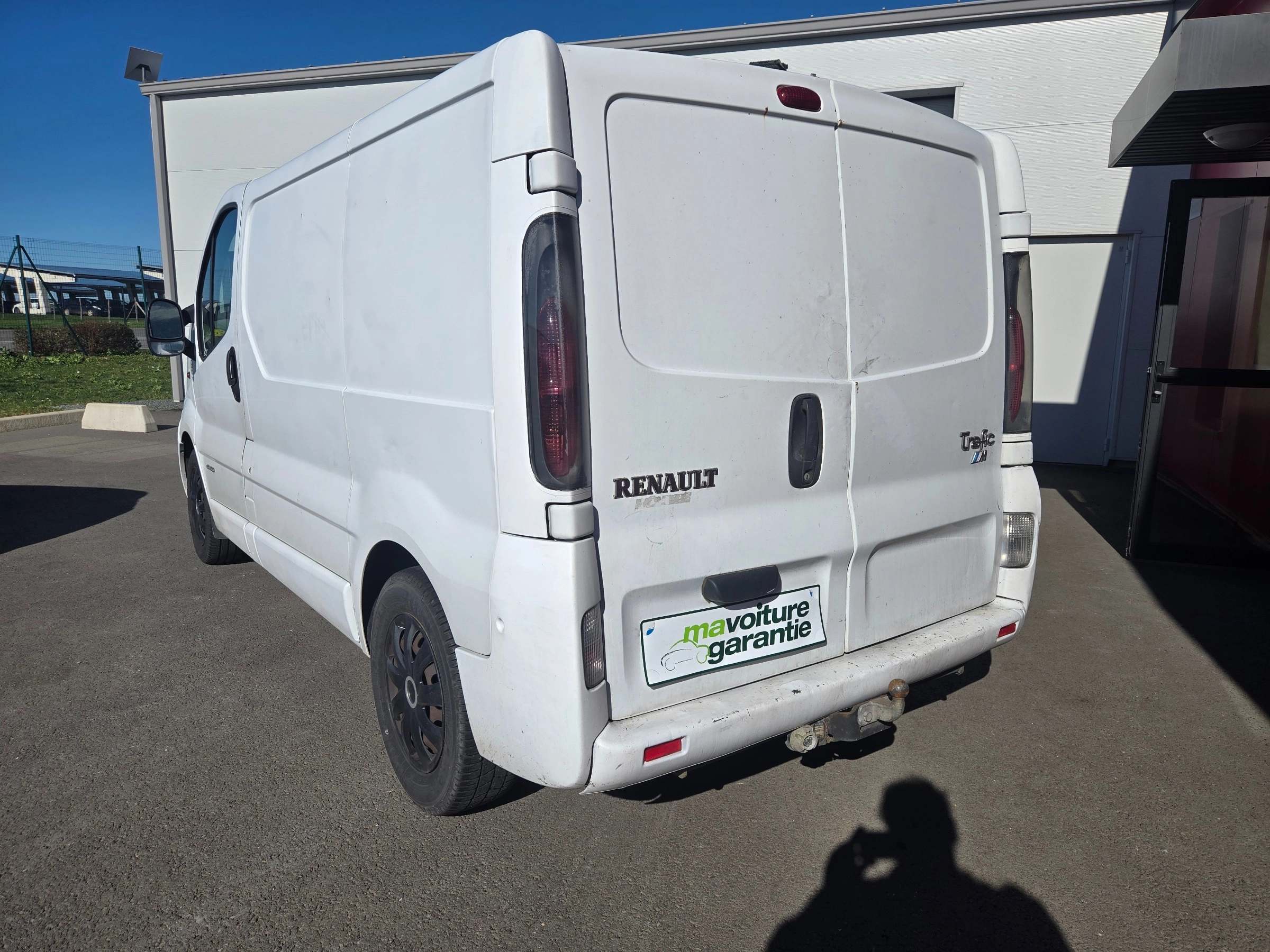 Renault Trafic Vu FOURGON 1.9 DCI 100 L1H1 Garantie 1 an — photo 3