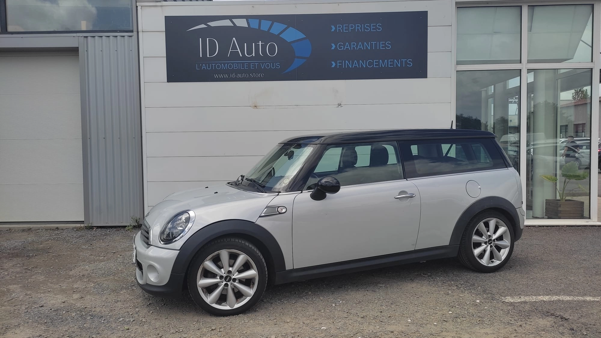 Voiture d'occasion Mini Clubman en Vendée chez IDE AUTO