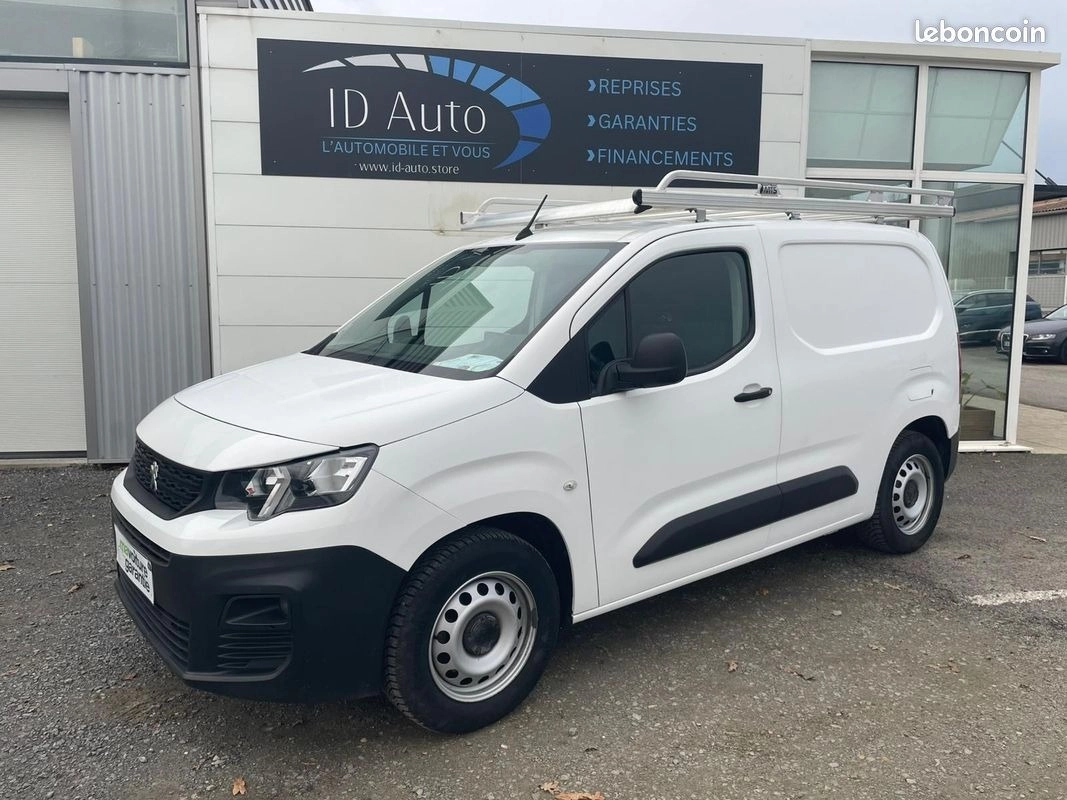 Peugeot Partner Vu FOURGON 1.5 BLUEHDI 100 950KG L1 M START-STOP GARANTIE 12 MOIS