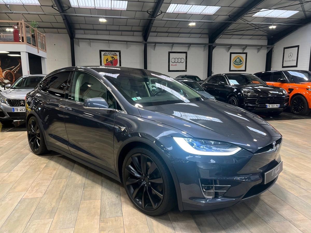 Tesla Model-x 