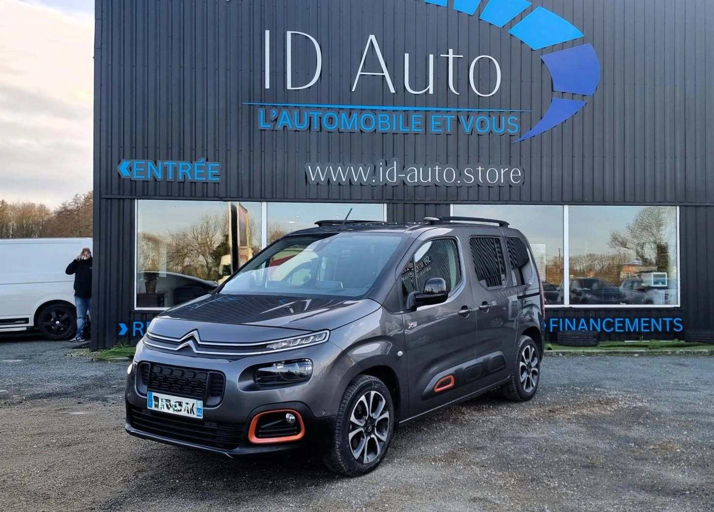Voiture d'occasion Citroen Berlingo en Vendée chez IDE AUTO