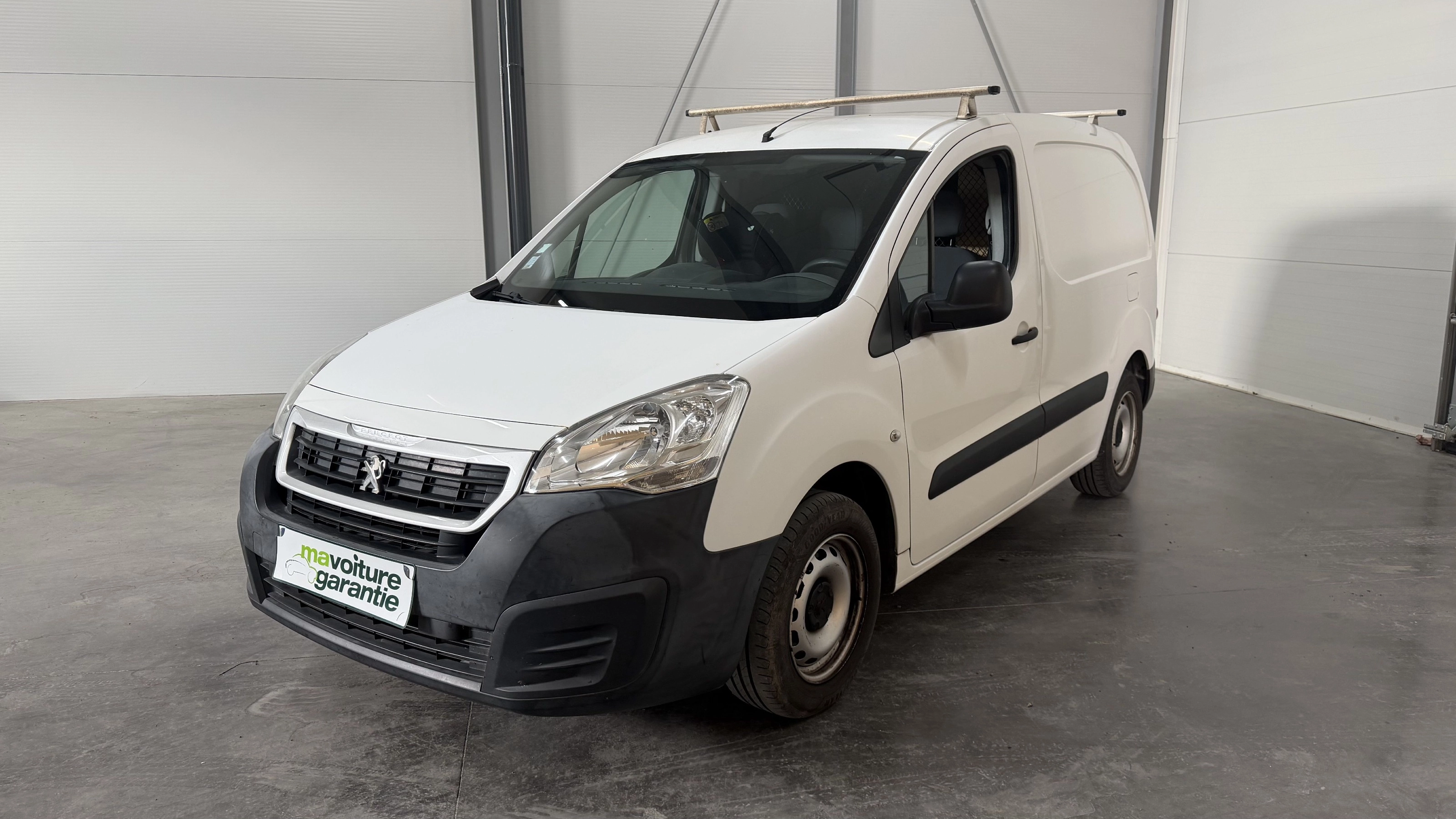 Peugeot Partner / Garantie 12 mois COMBI 1.6 HDI 90